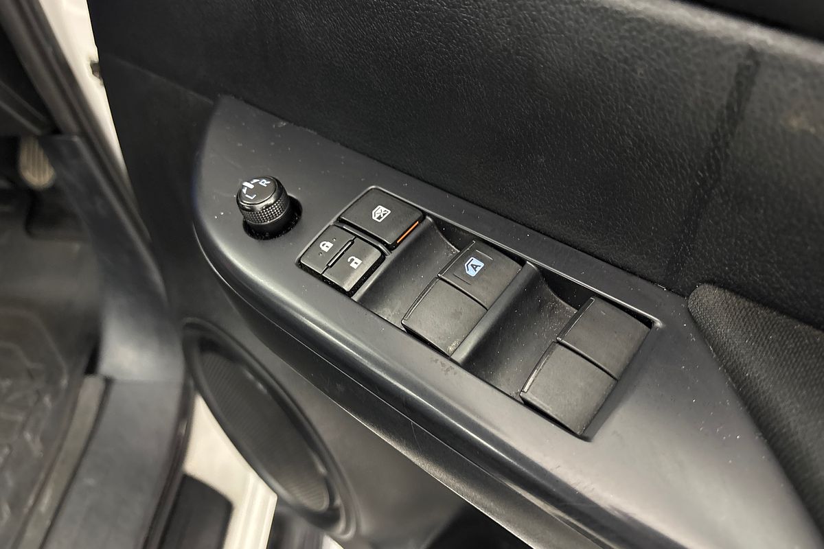 2022 Toyota Hilux SR GUN126R 4X4