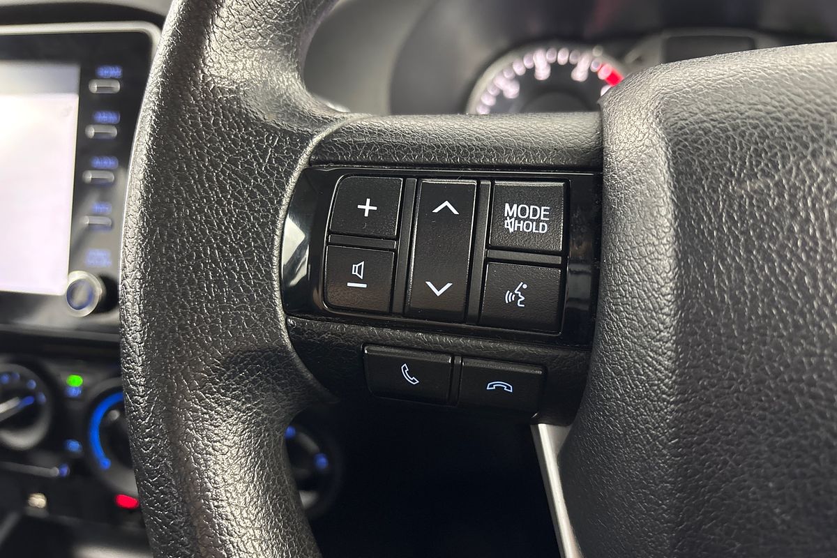 2022 Toyota Hilux SR GUN126R 4X4