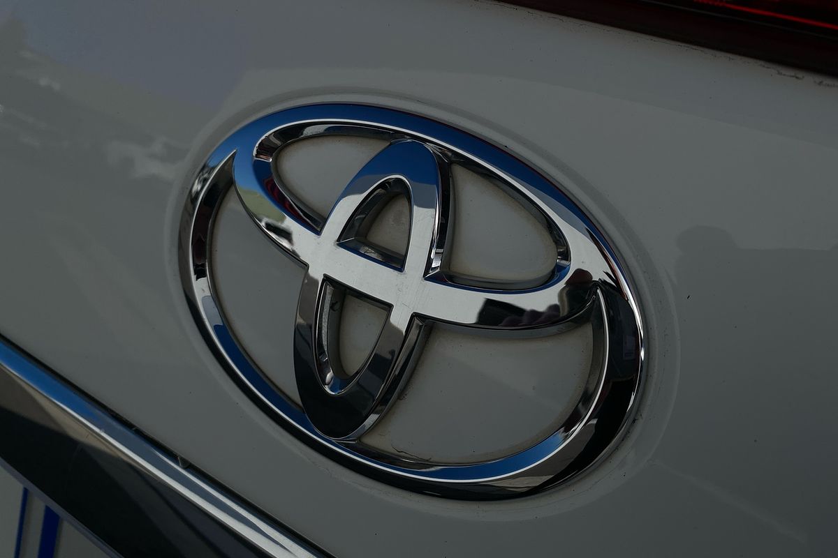 2015 Toyota Tarago GLi ACR50R