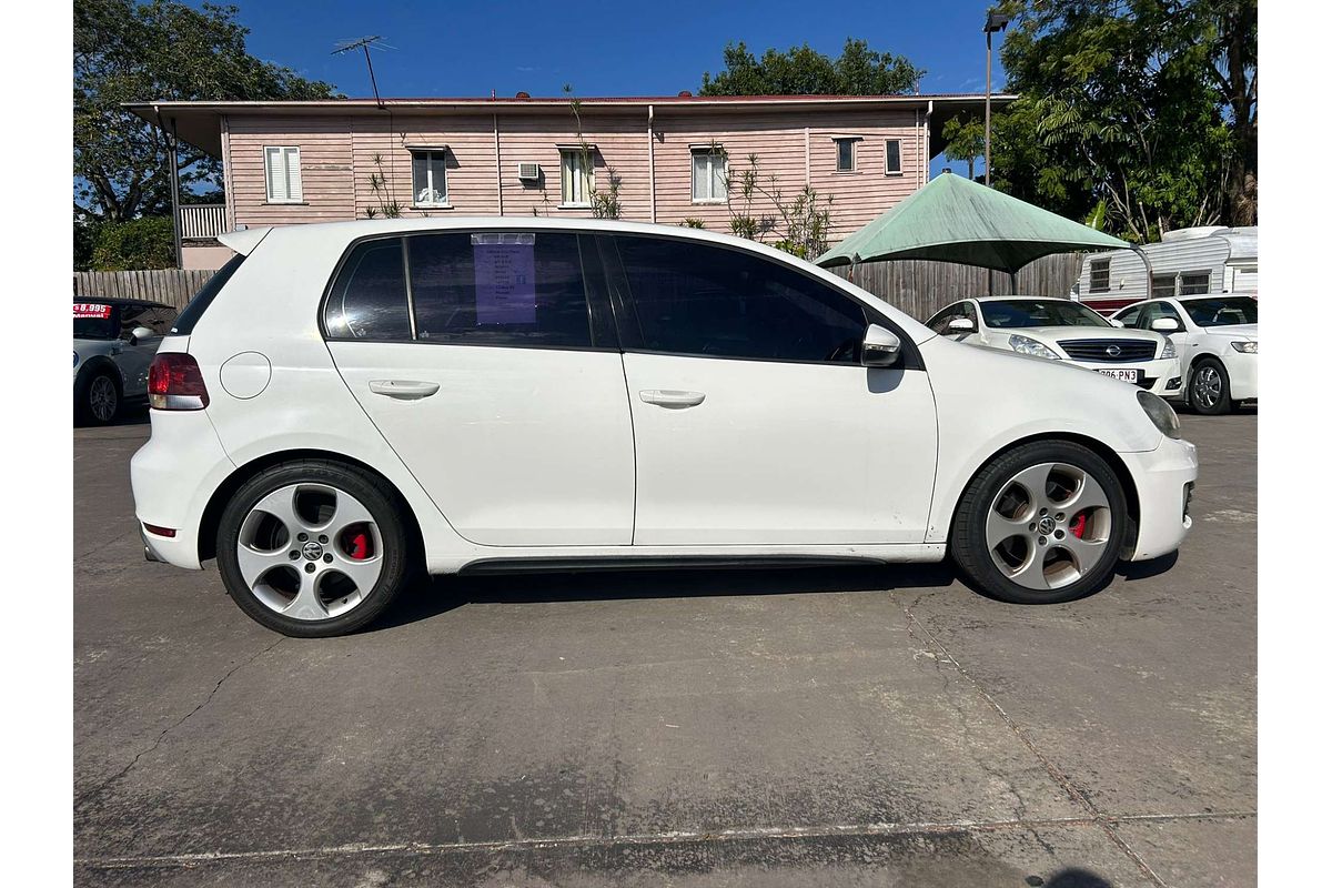 2010 Volkswagen Golf GTI VI