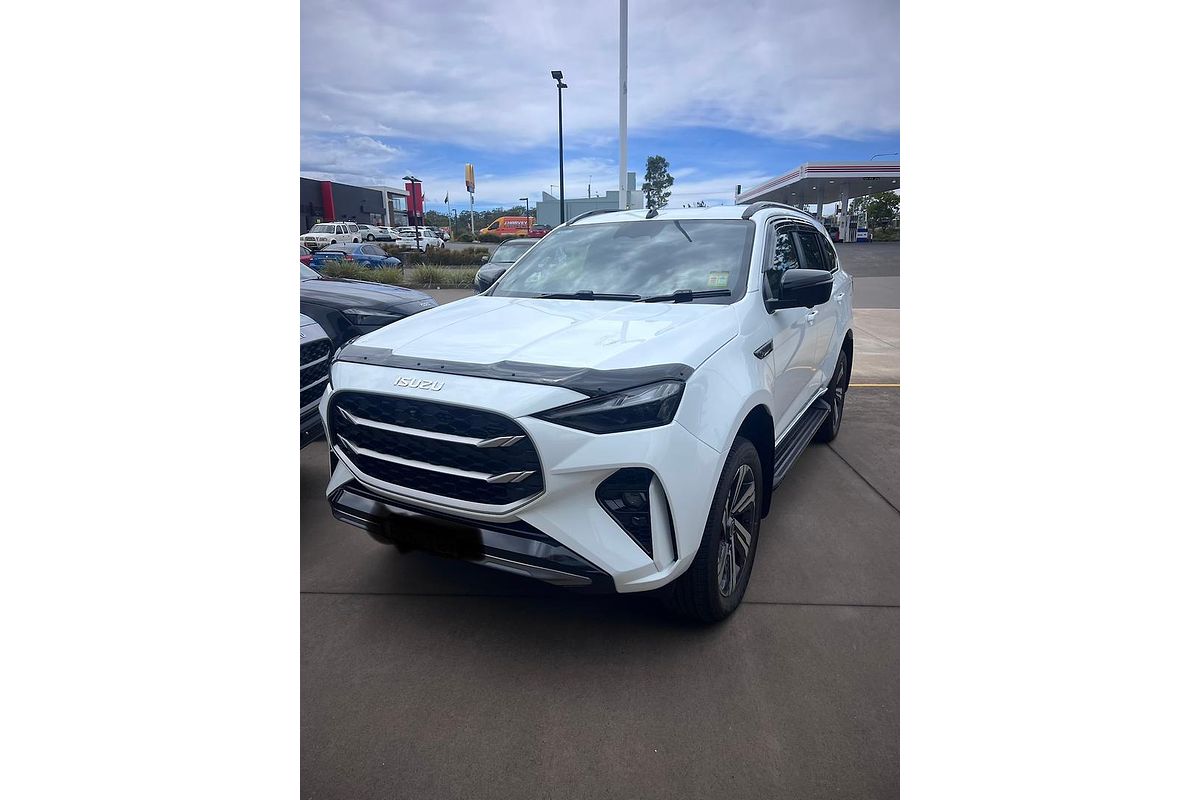 2026 Isuzu MU-X LS-T