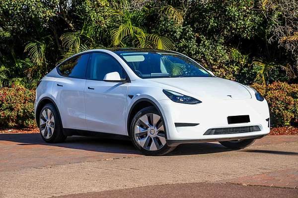 2023 Tesla Model Y Rear-Wheel Drive