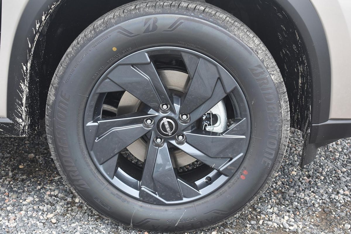 2026 Nissan X-TRAIL ST-L T33