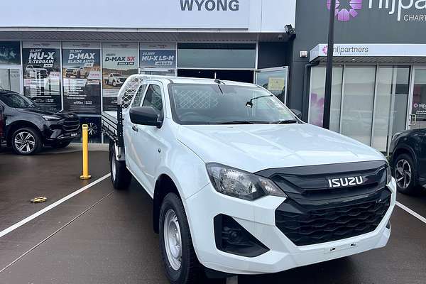 2025 Isuzu D-MAX SX High Ride Rear Wheel Drive