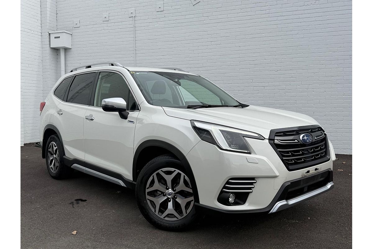 2022 Subaru Forester Hybrid L S5
