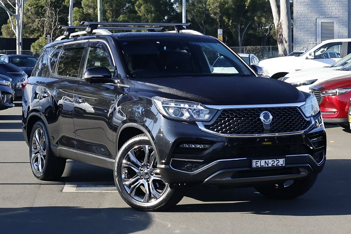 2020 KGM Rexton Ultimate Y400