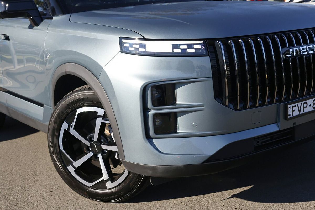 2025 OMODA JAECOO J7 Track