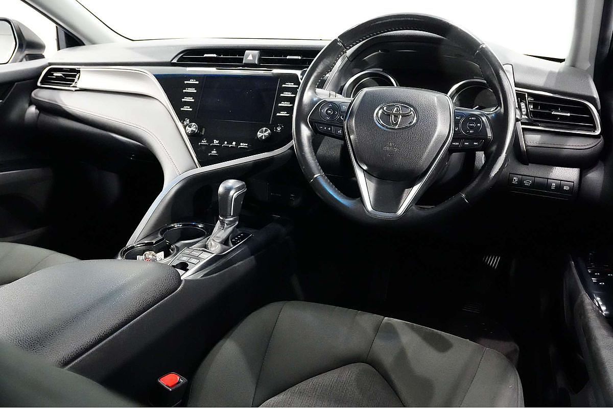2020 Toyota Camry Ascent Sport AXVH71R