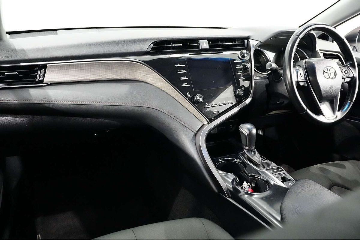 2020 Toyota Camry Ascent Sport AXVH71R