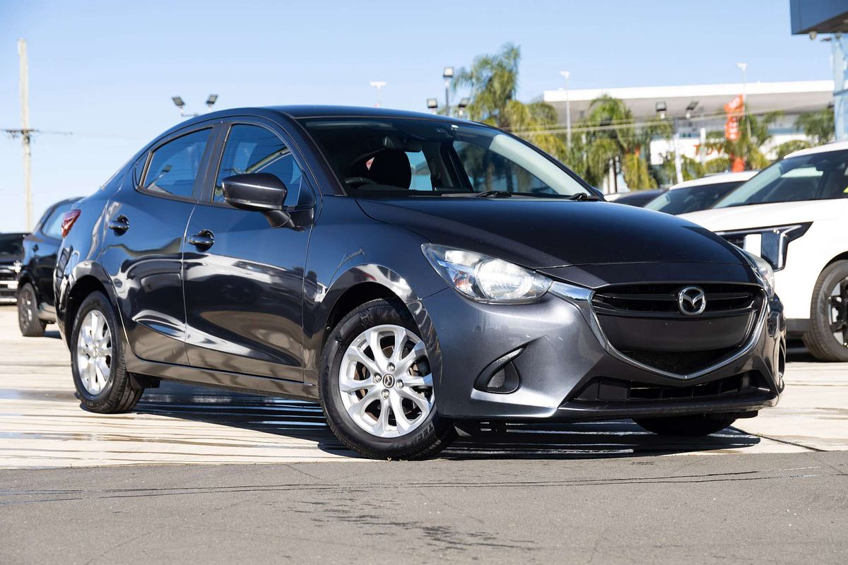 2017 Mazda 2 Maxx DL Series