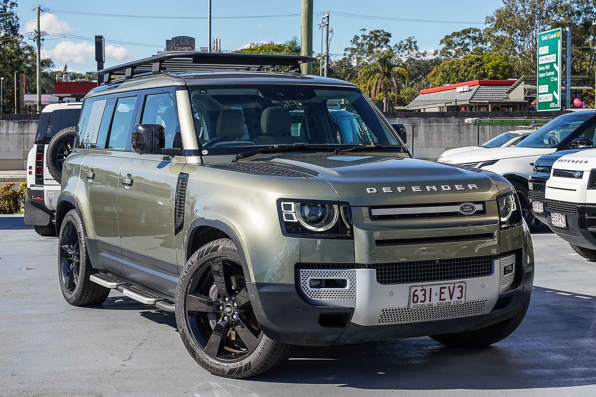 2022 Land Rover Defender 110 D300 SE L663