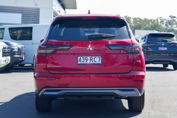 2025 Mitsubishi Outlander Aspire ZM thumb-6
