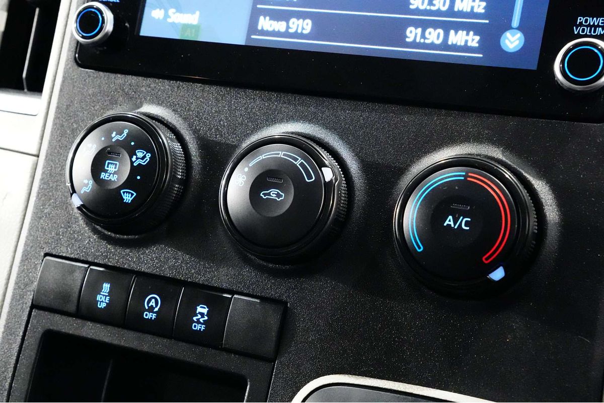 2022 Toyota Hiace GDH300R LWB