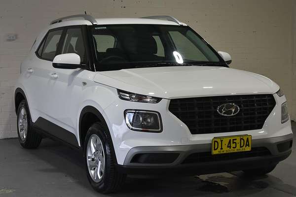 2024 Hyundai Venue Elite QX.V5