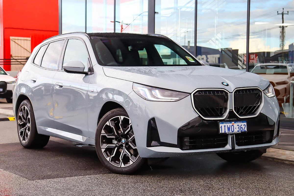 2025 BMW X3 20 xDrive G45