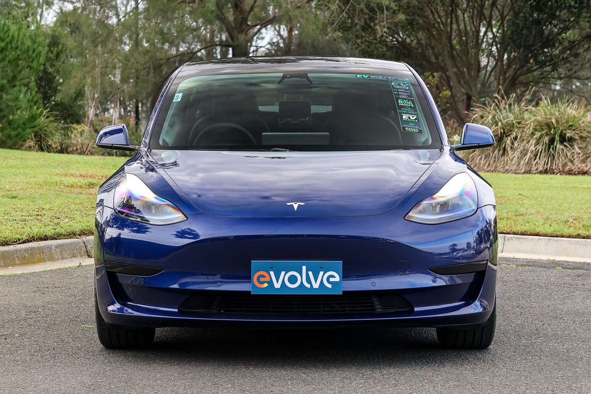 2022 Tesla Model 3 Rear-Wheel Drive