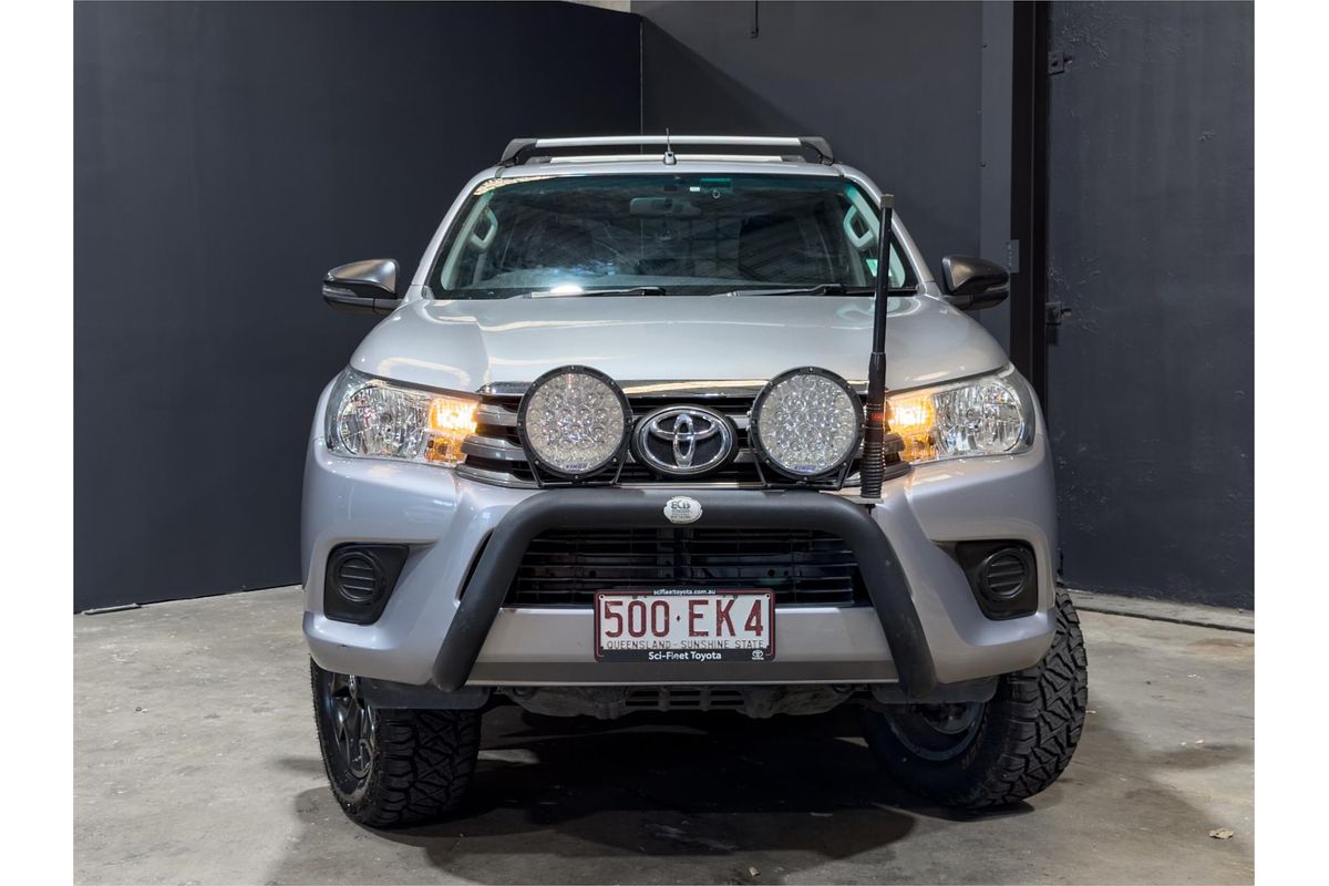 2017 Toyota Hilux SR GUN126R 4X4