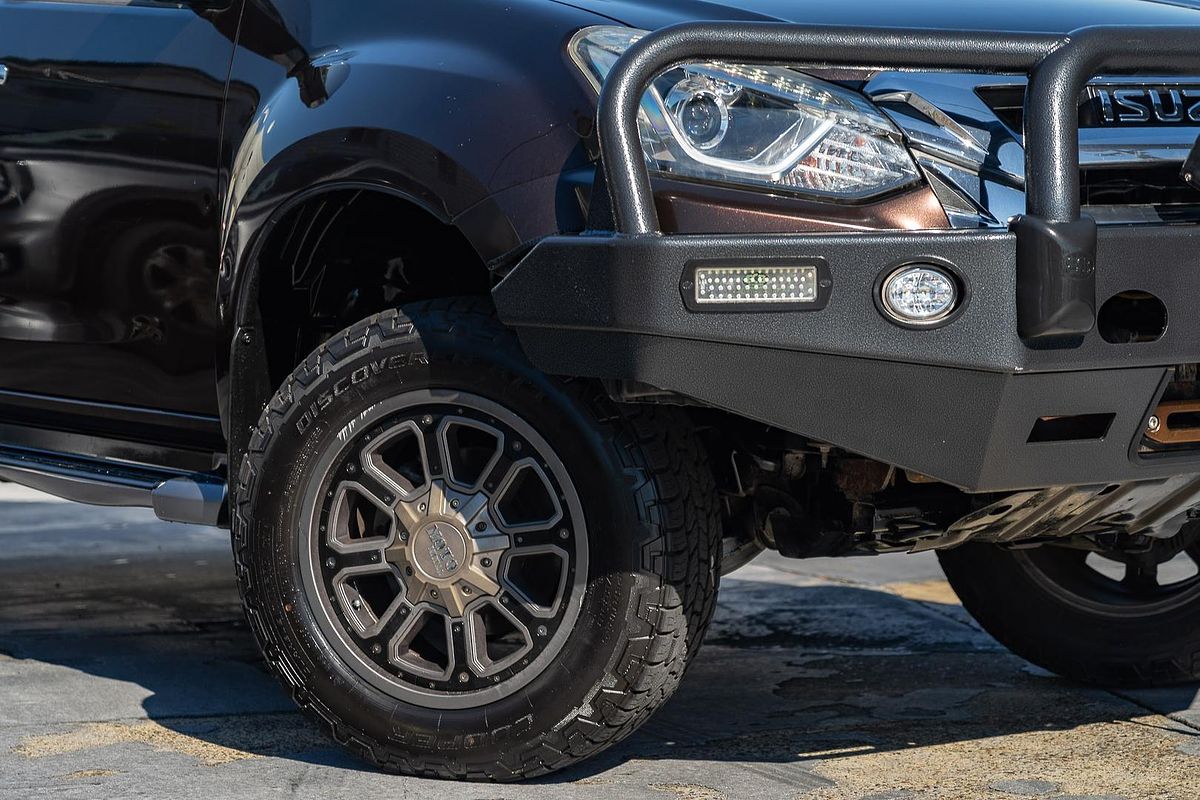 2017 Isuzu MU-X LS-T