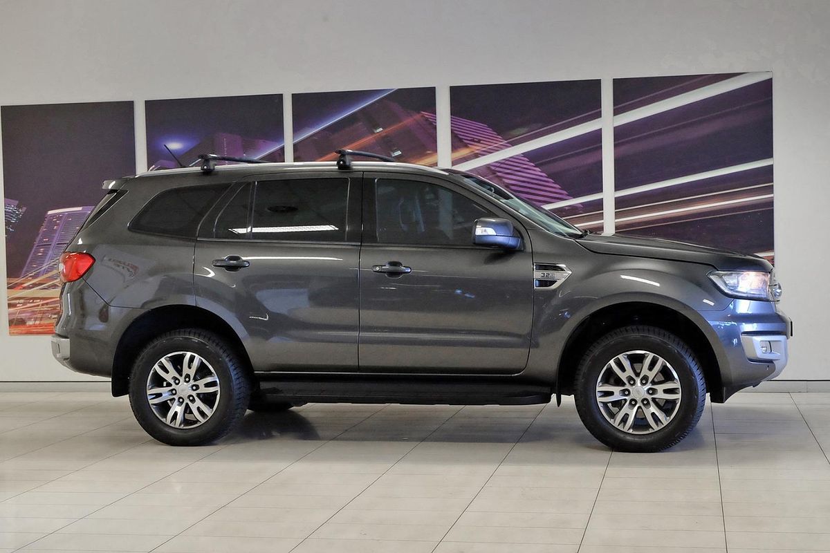 2017 Ford Everest Trend UA 3.2L image 3