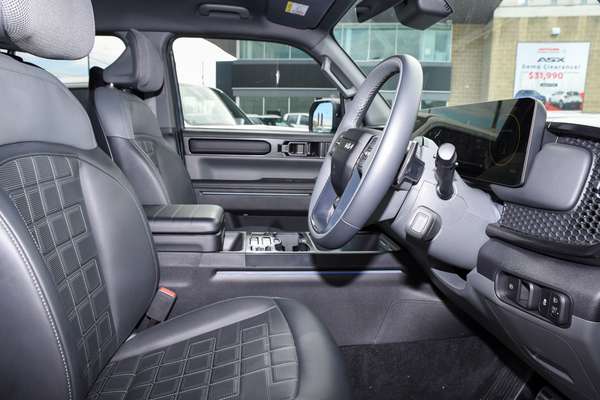 2025 Kia Tasman X-Line TK 4X4 thumb-9