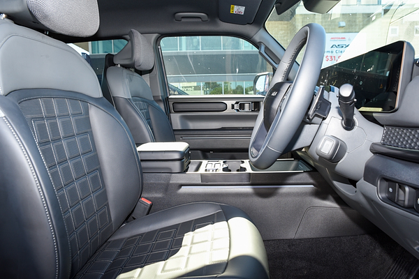2025 Kia Tasman X-Line TK 4X4 thumb-9