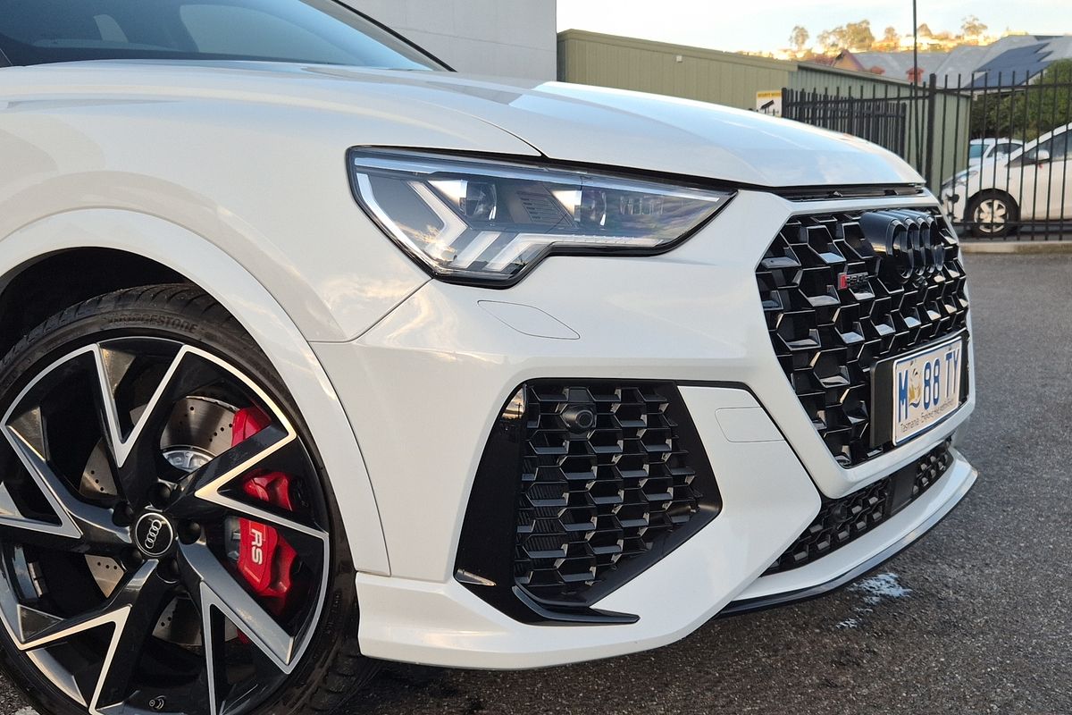 2021 Audi RS Q3 F3