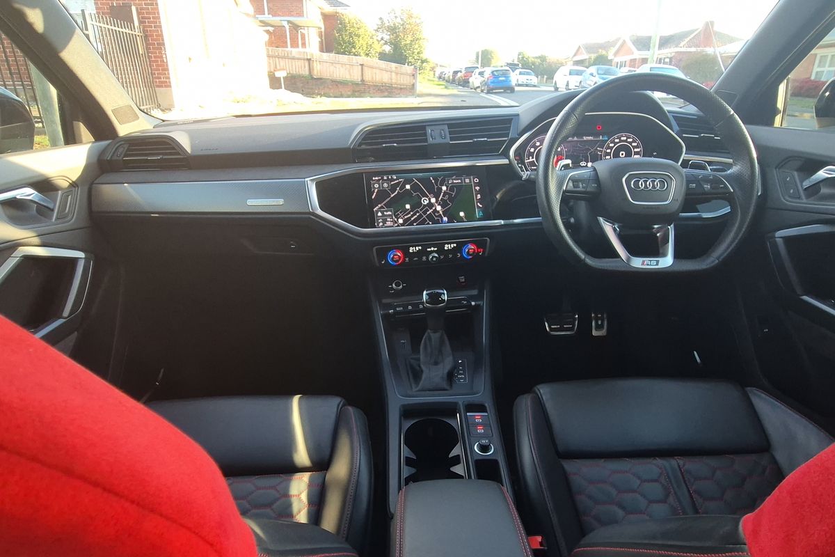 2021 Audi RS Q3 F3