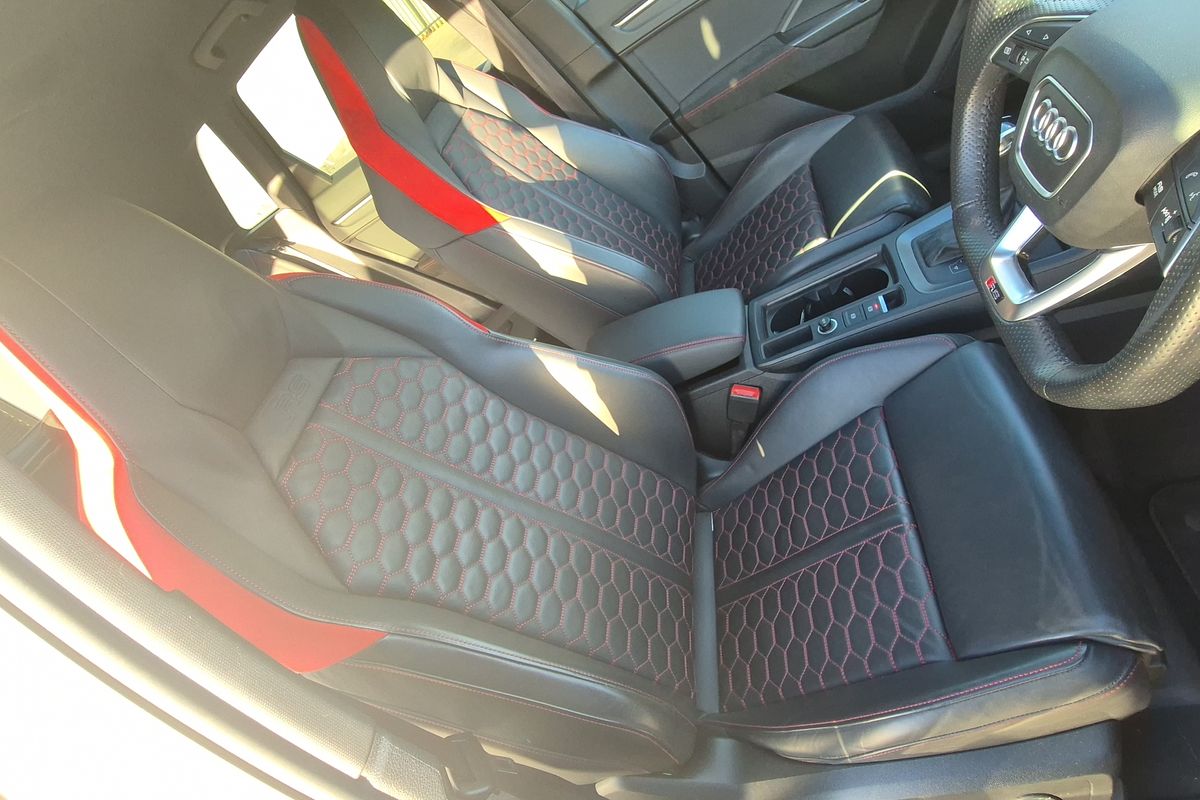 2021 Audi RS Q3 F3