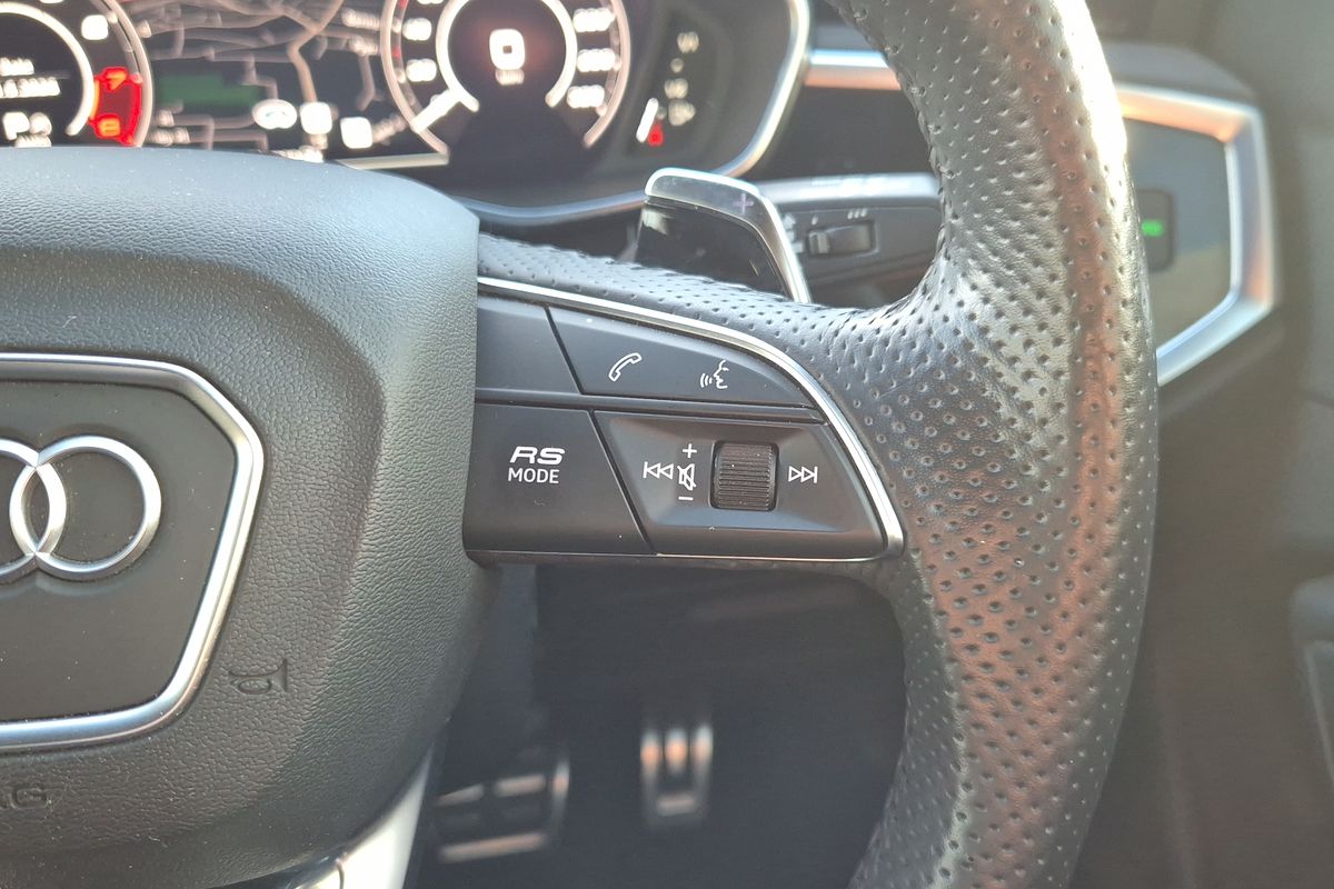 2021 Audi RS Q3 F3