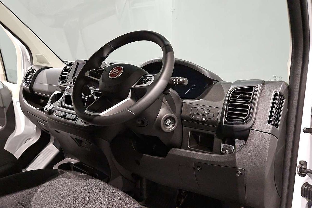2025 Fiat Ducato Series 9 LWB Mid Roof image 49