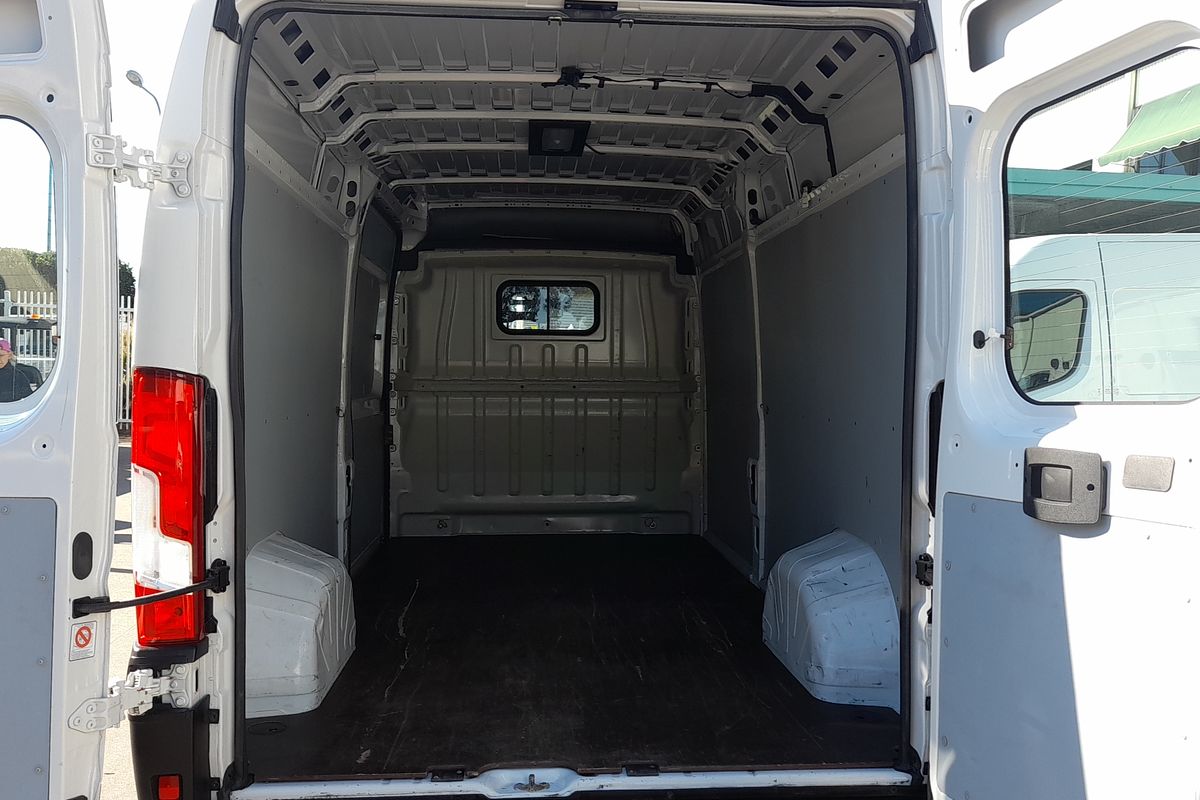 2025 Fiat Ducato Series 9 LWB Mid Roof image 52