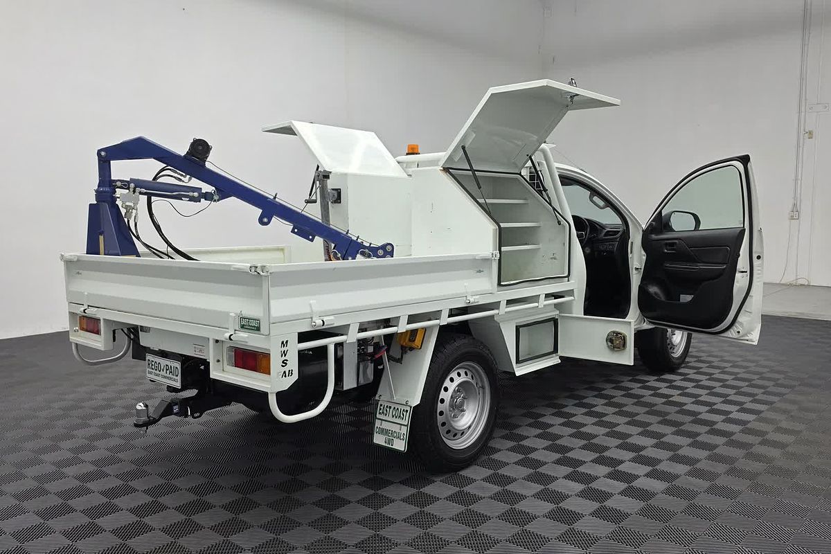 2020 Mitsubishi Triton GLX MR 4X4