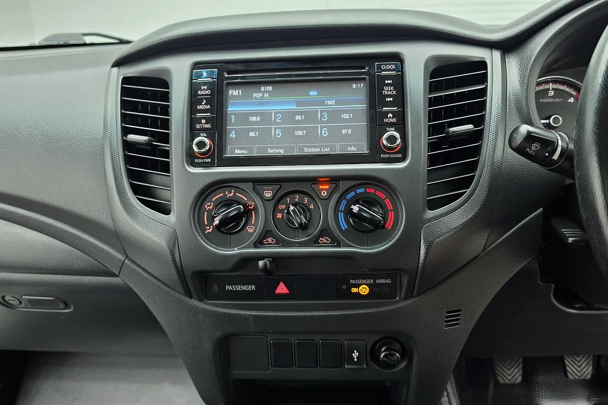 2020 Mitsubishi Triton GLX MR 4X4