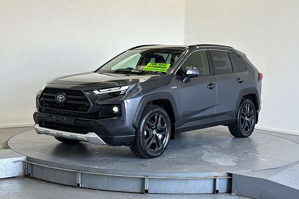 2024 Toyota RAV4 Edge AXAH54R