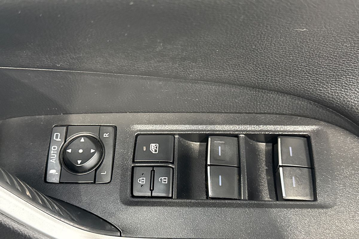 2024 Toyota RAV4 Edge AXAH54R