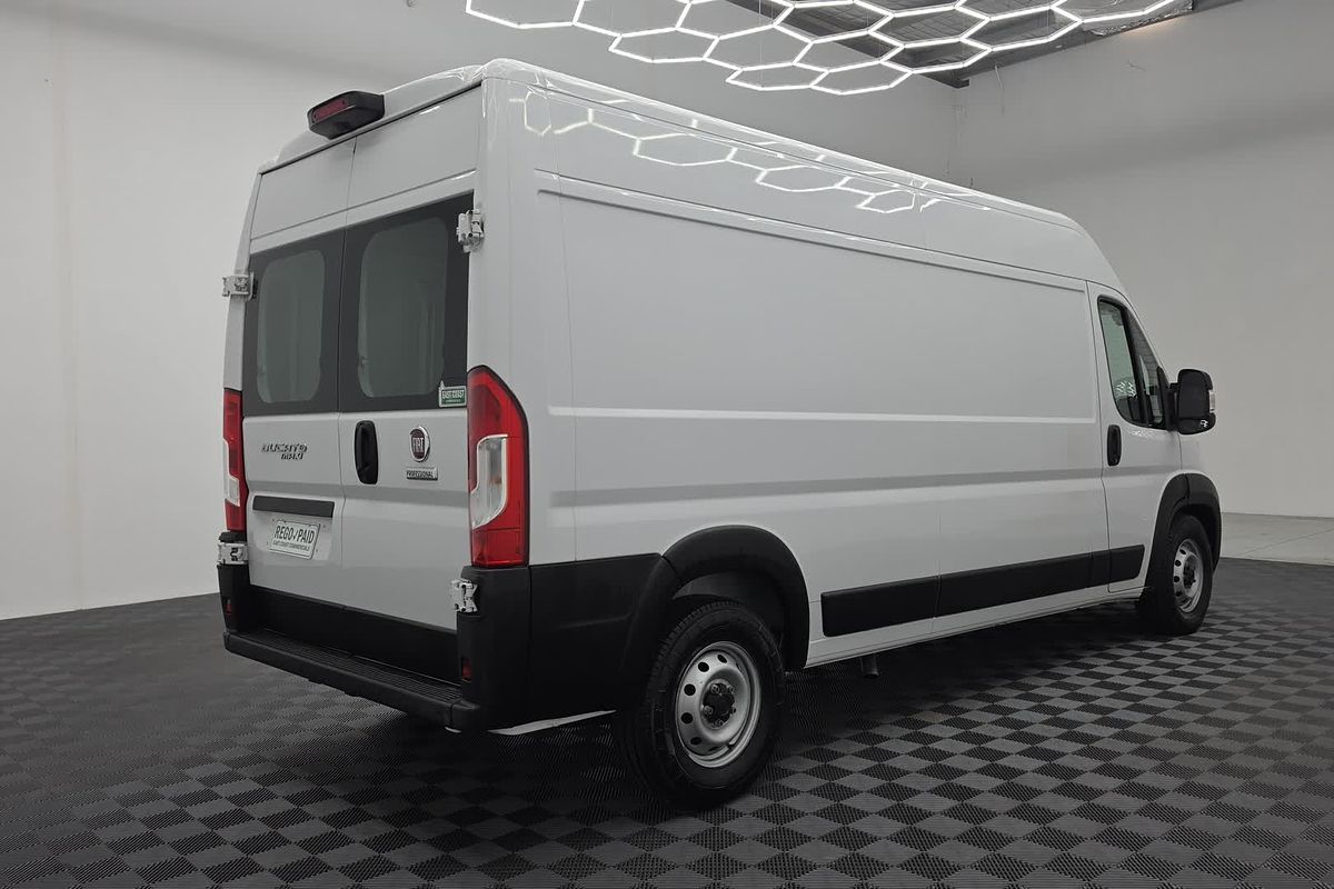 2023 Fiat Ducato Series 8 LWB Mid Roof