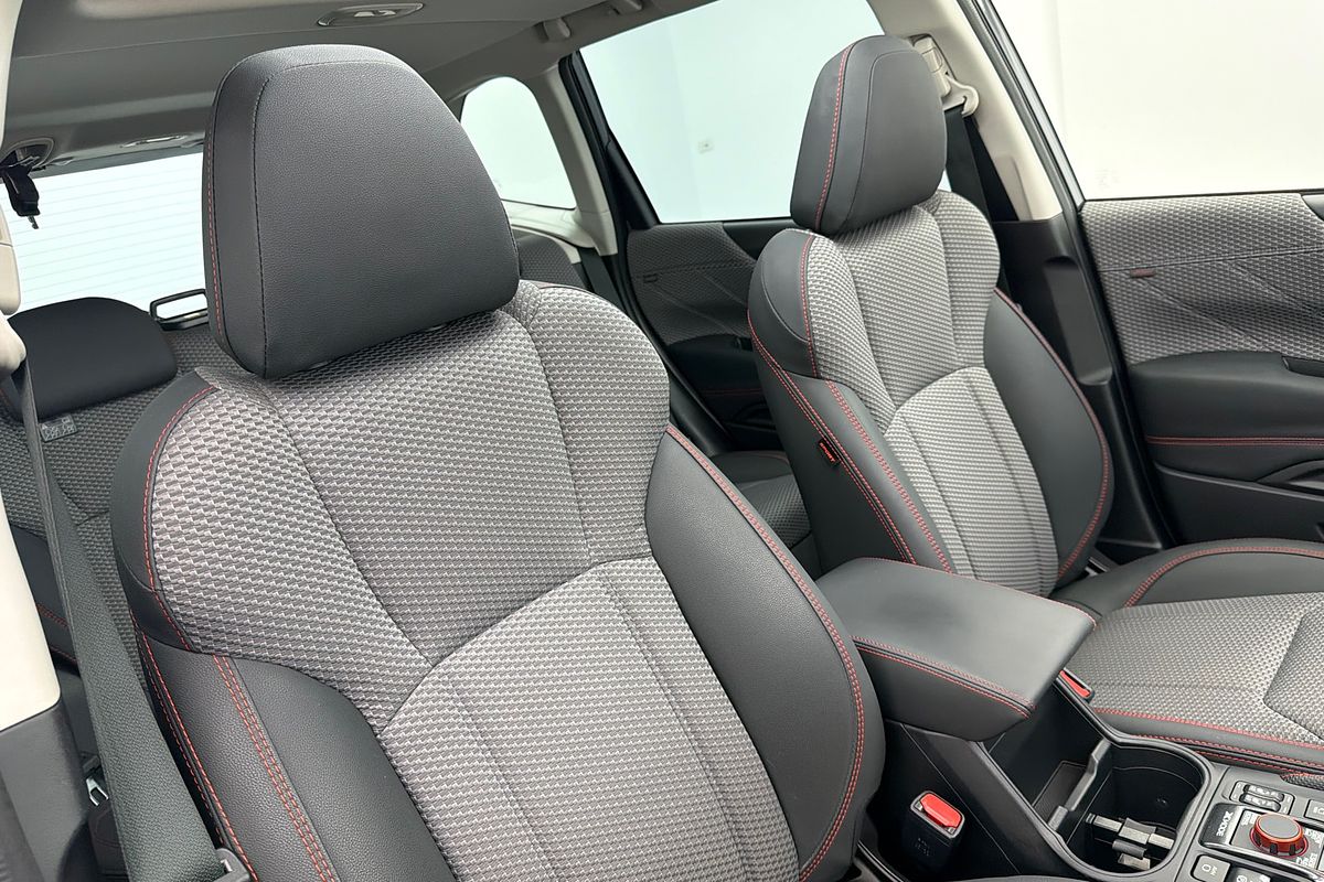 2023 Subaru Forester 2.5i Sport S5