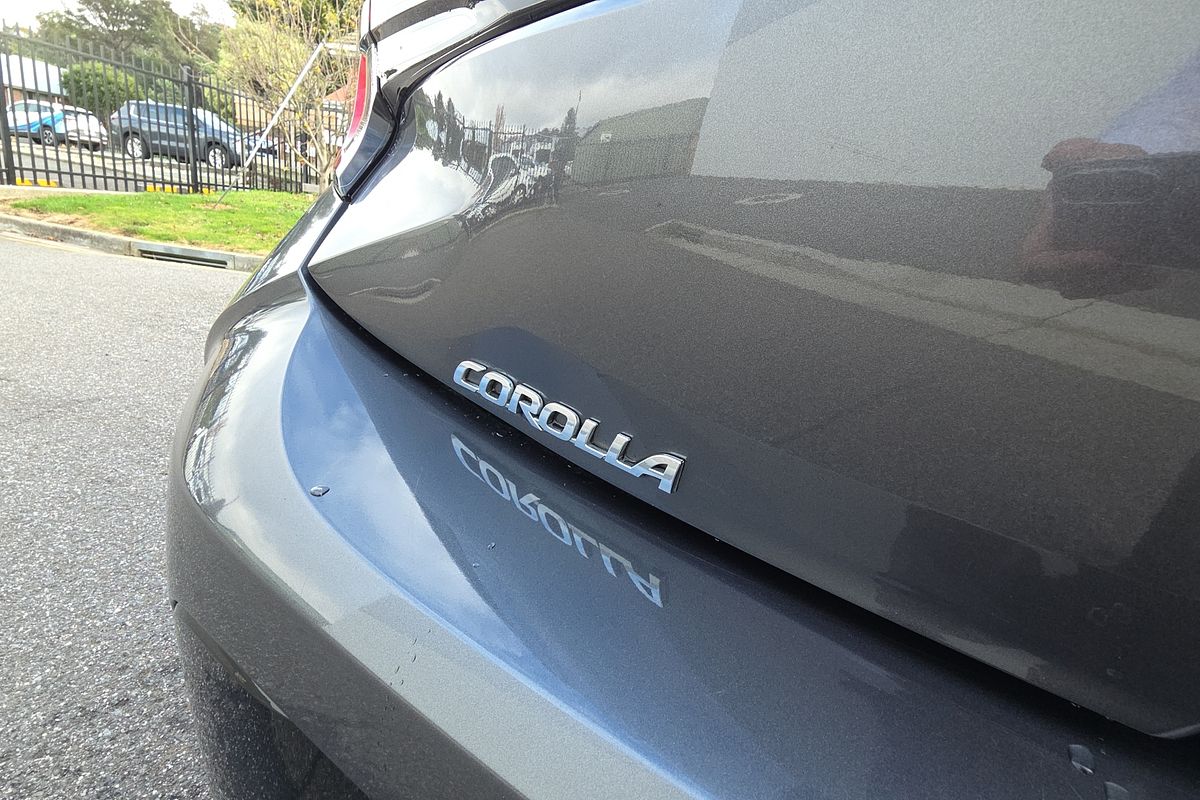 2023 Toyota Corolla Ascent Sport Hybrid ZWE219R