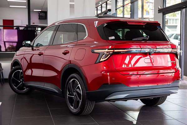 2026 MG MGS5 EV Essence 62 ZS3EM thumb-2