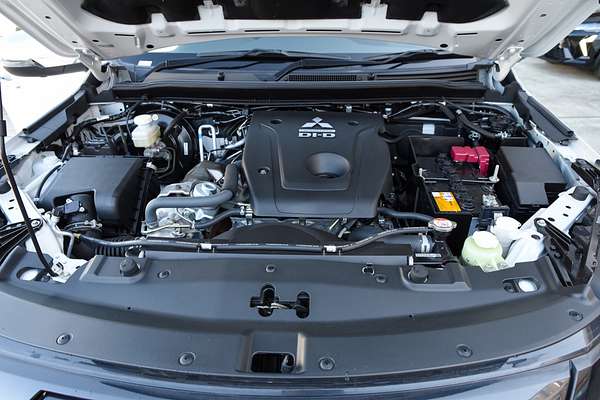 2024 Mitsubishi Pajero Sport Exceed QG thumb-7