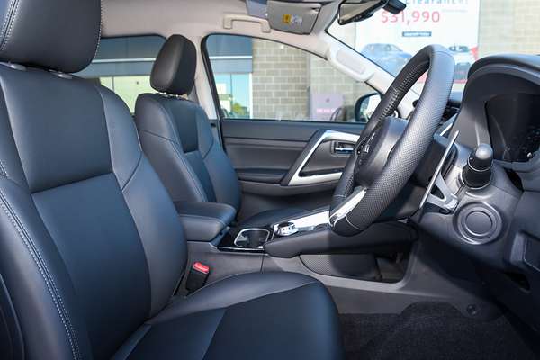 2024 Mitsubishi Pajero Sport Exceed QG thumb-9