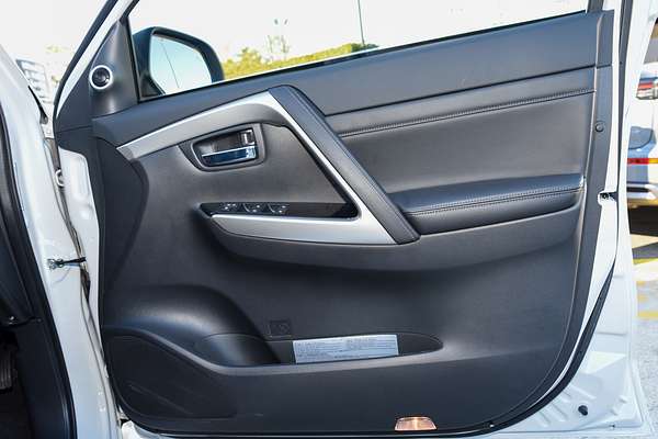 2024 Mitsubishi Pajero Sport Exceed QG thumb-15