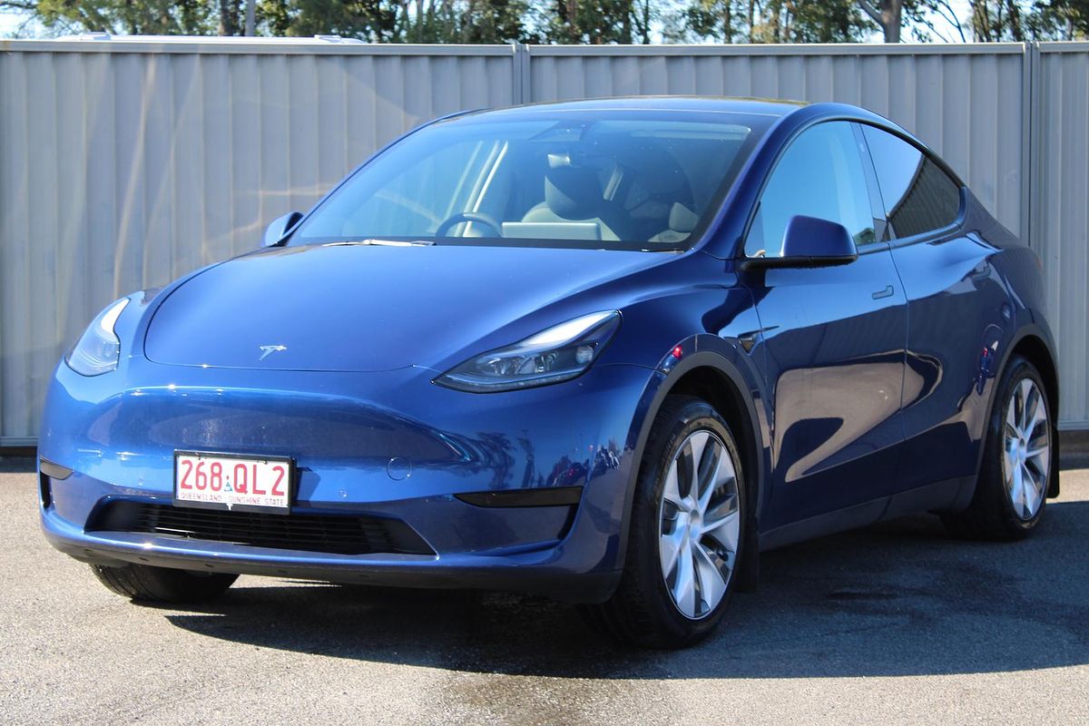 2023 Tesla Model Y Rear-Wheel Drive