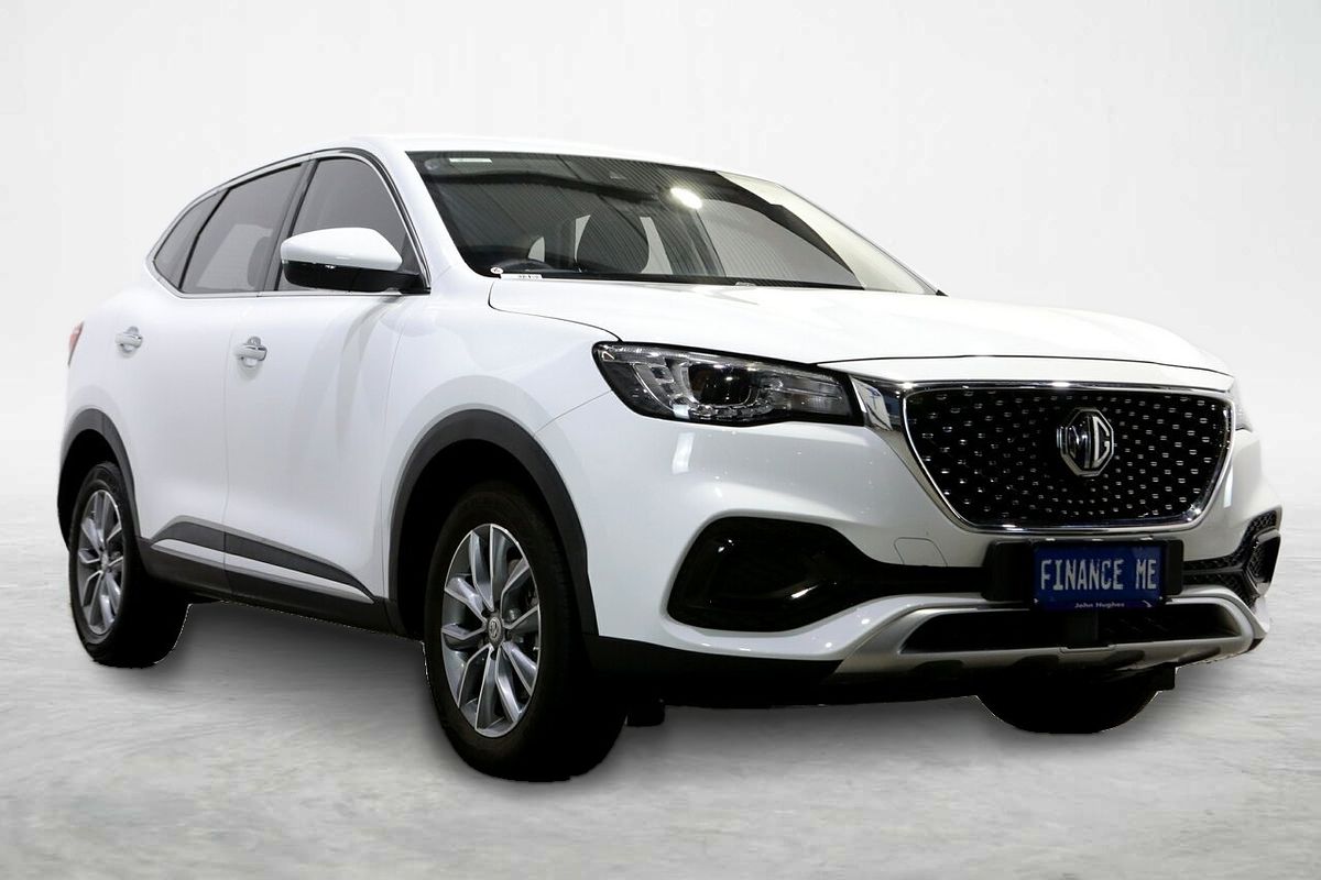 2022 MG HS Core SAS23