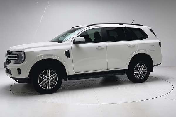 2025 Ford Everest Trend 2.0L thumb-3
