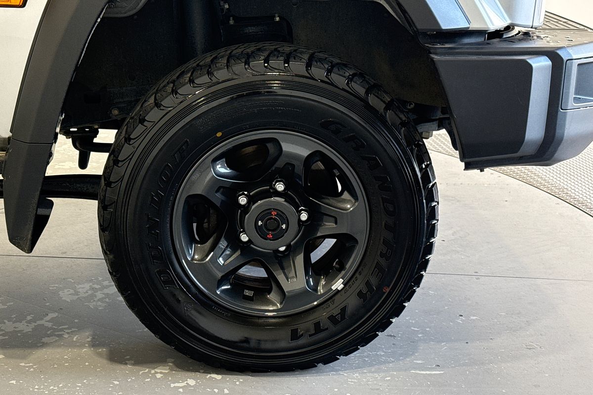 2024 Toyota Landcruiser GXL VDJL76R
