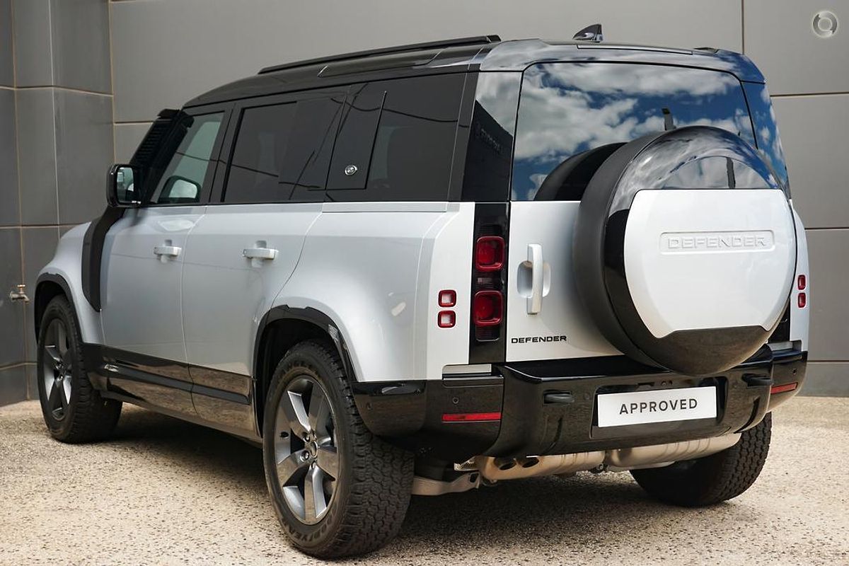 2023 Land Rover Defender 110 D300 X-Dynamic HSE L663