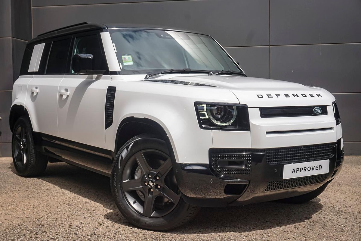 2025 Land Rover Defender 110 D350 X-Dynamic SE L663