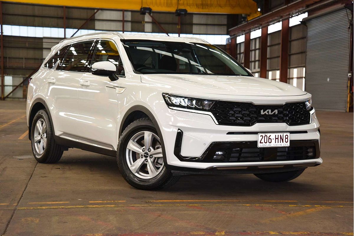 2023 Kia Sorento S MQ4