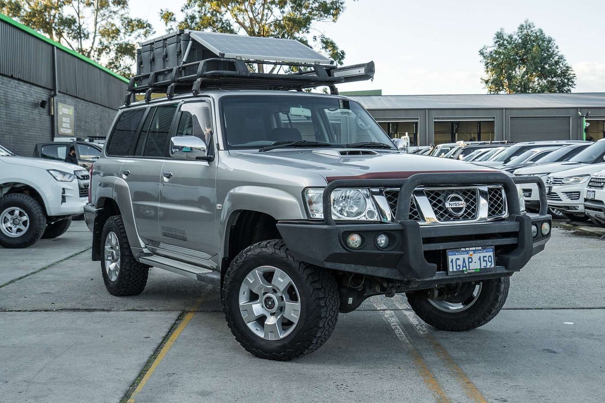 2015 Nissan Patrol ST Y61